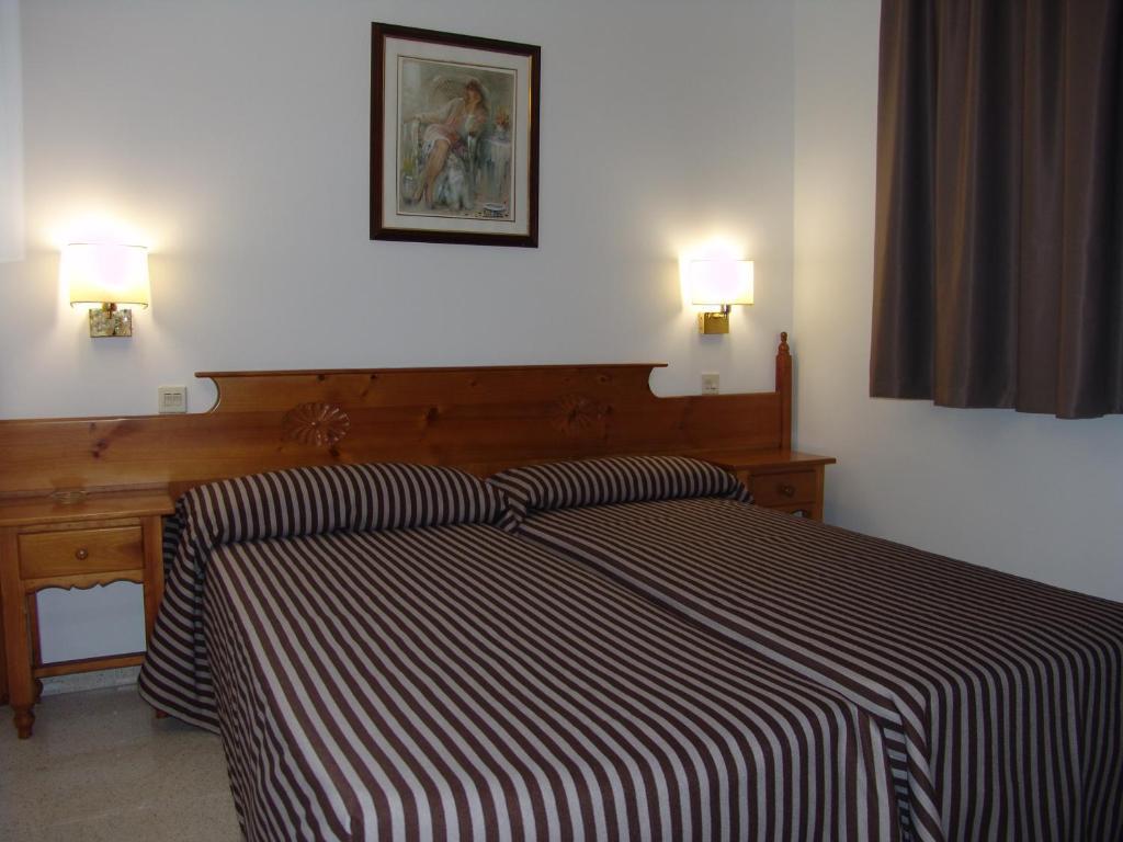 Apartamentos Santi Льорет-де-Мар Номер фото