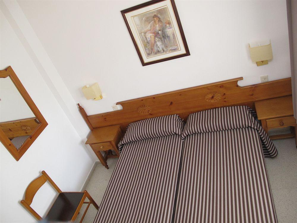 Apartamentos Santi Льорет-де-Мар Экстерьер фото